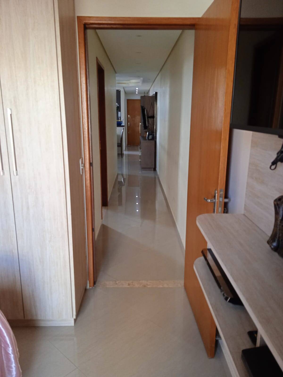 Apartamento à venda com 2 quartos, 60m² - Foto 11