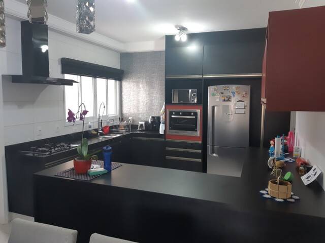 Apartamento à venda com 3 quartos, 96m² - Foto 1