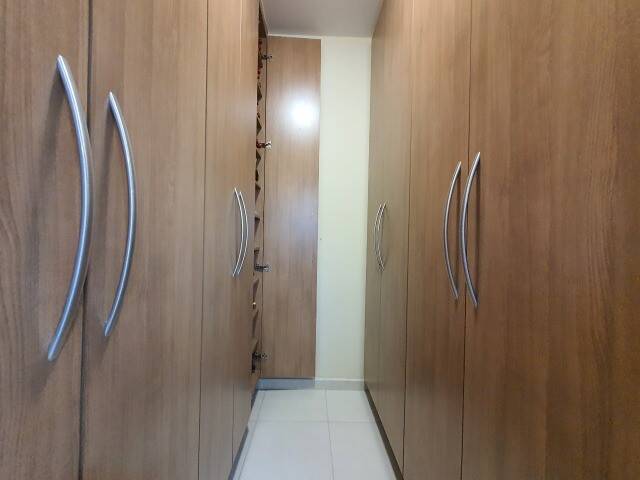 Apartamento à venda com 3 quartos, 157m² - Foto 12