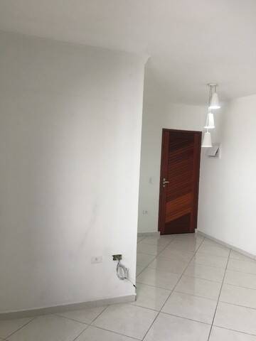 Apartamento à venda com 3 quartos, 80m² - Foto 3