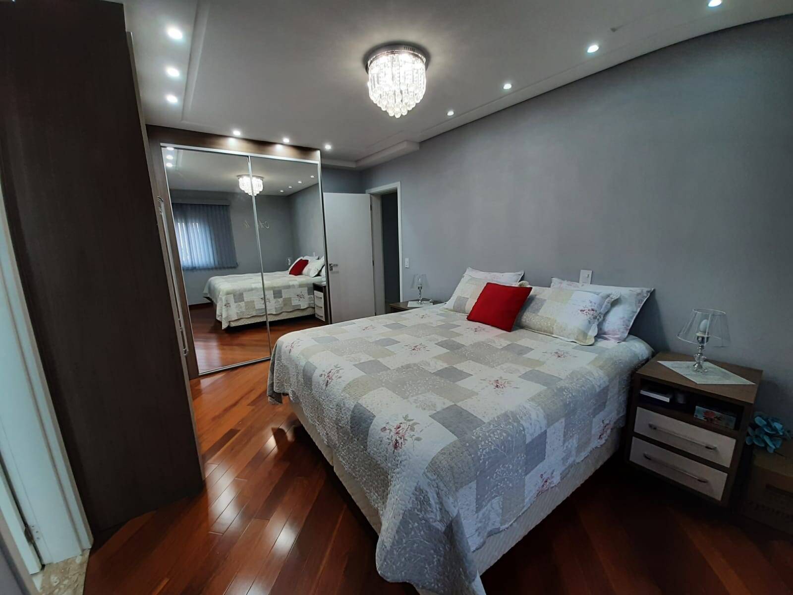 Apartamento à venda com 3 quartos, 158m² - Foto 19