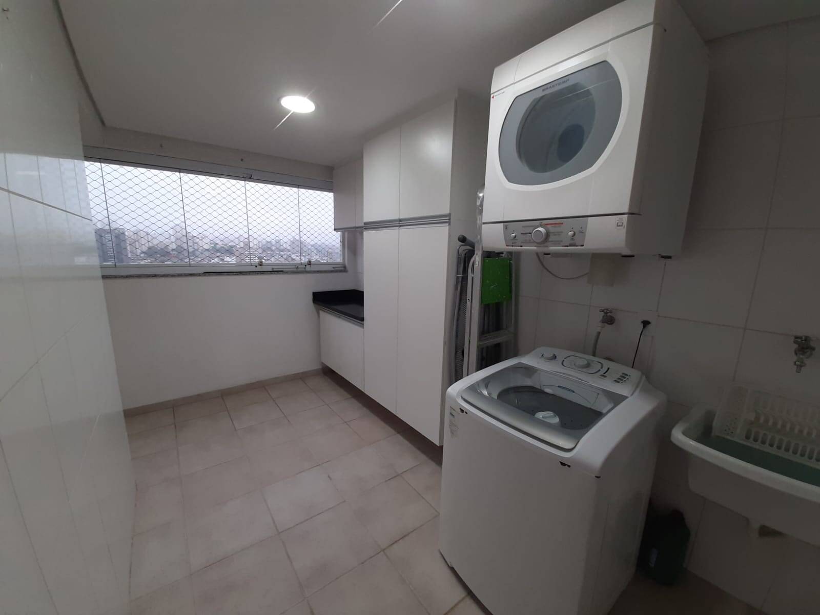 Apartamento à venda com 3 quartos, 158m² - Foto 22