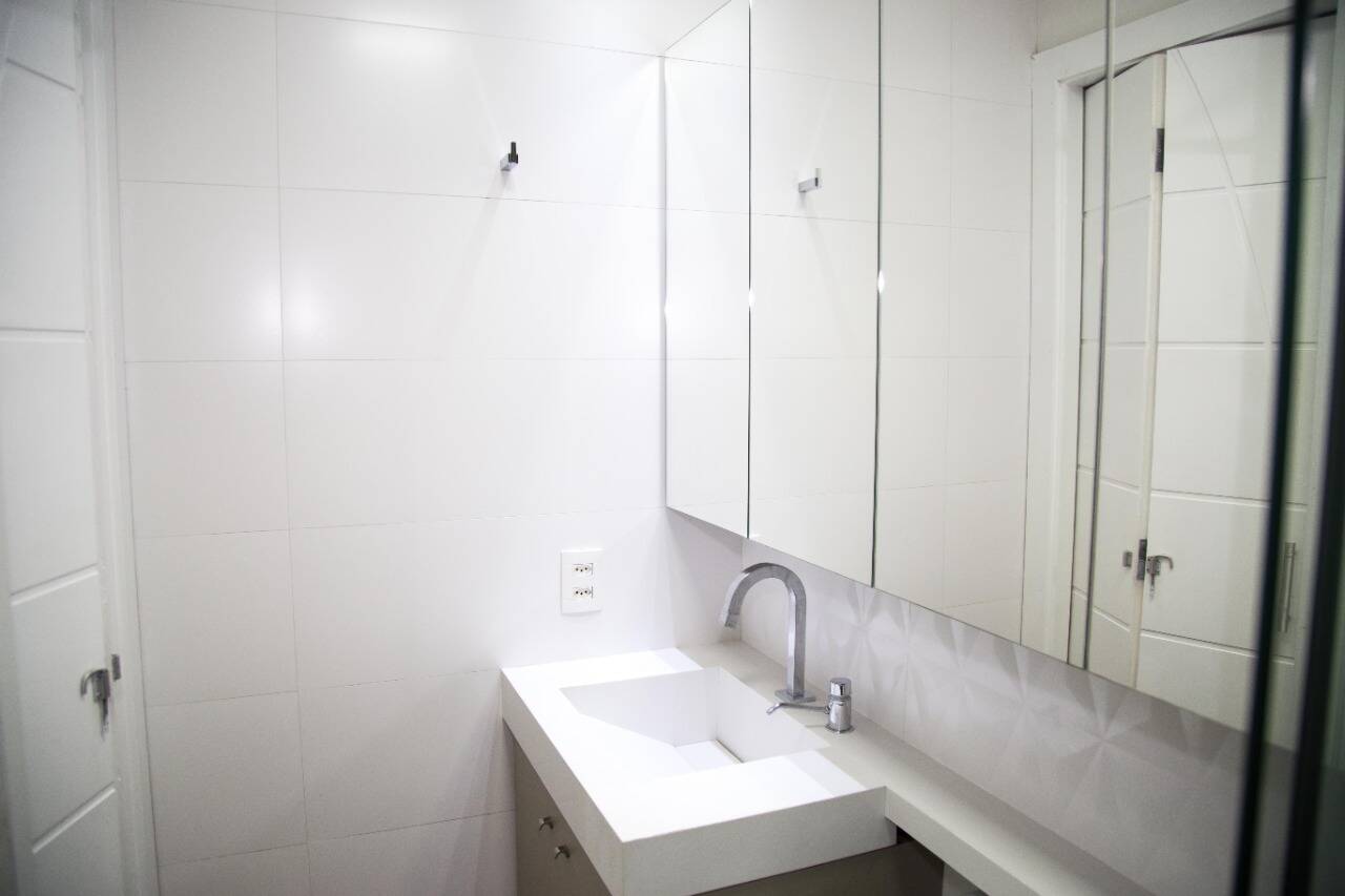 Apartamento à venda com 3 quartos, 131m² - Foto 33