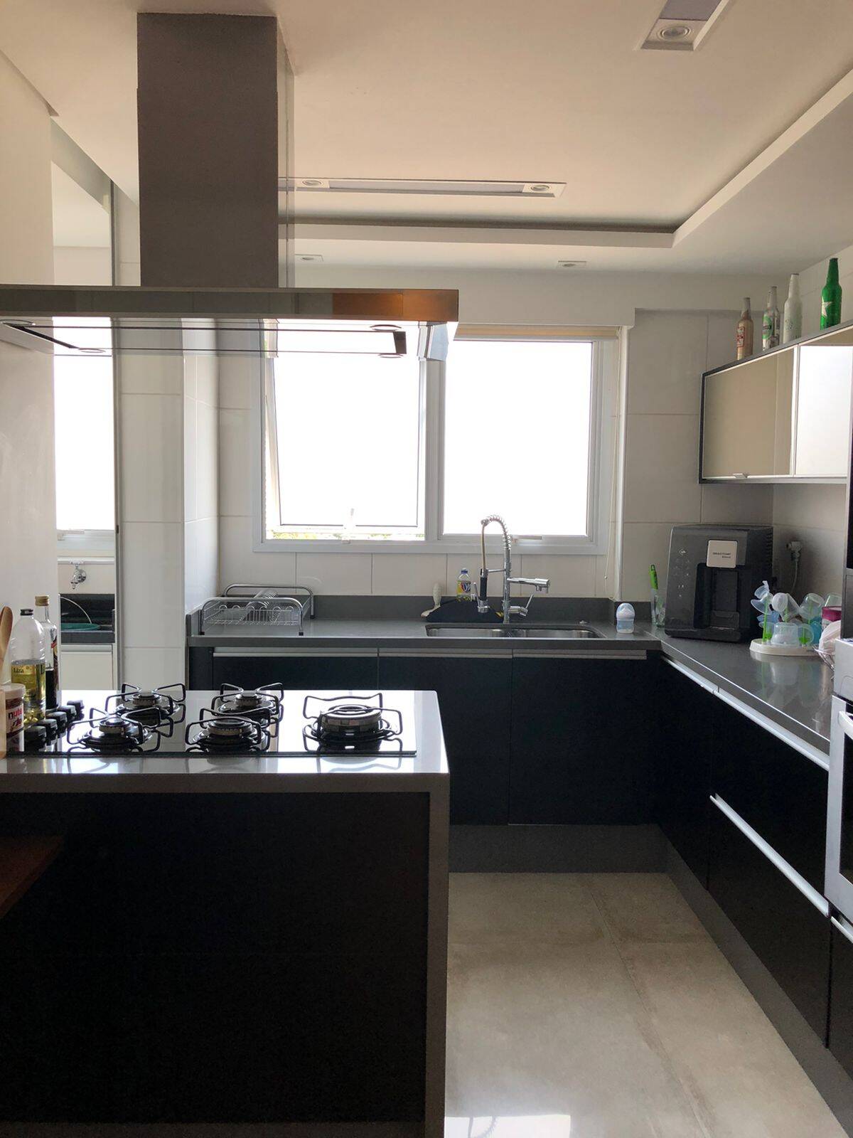 Apartamento à venda com 3 quartos, 105m² - Foto 1