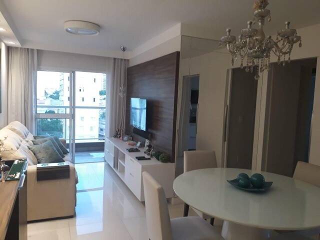 Apartamento à venda com 2 quartos, 65m² - Foto 1