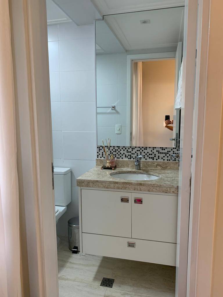 Apartamento à venda com 3 quartos, 200m² - Foto 16