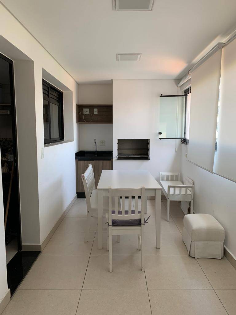 Apartamento à venda com 3 quartos, 200m² - Foto 14