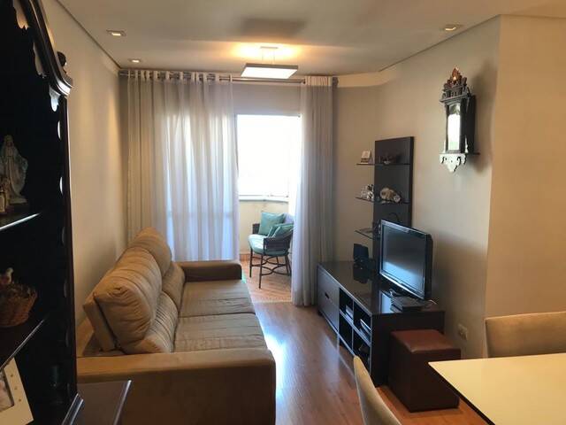 Apartamento à venda com 2 quartos, 68m² - Foto 2