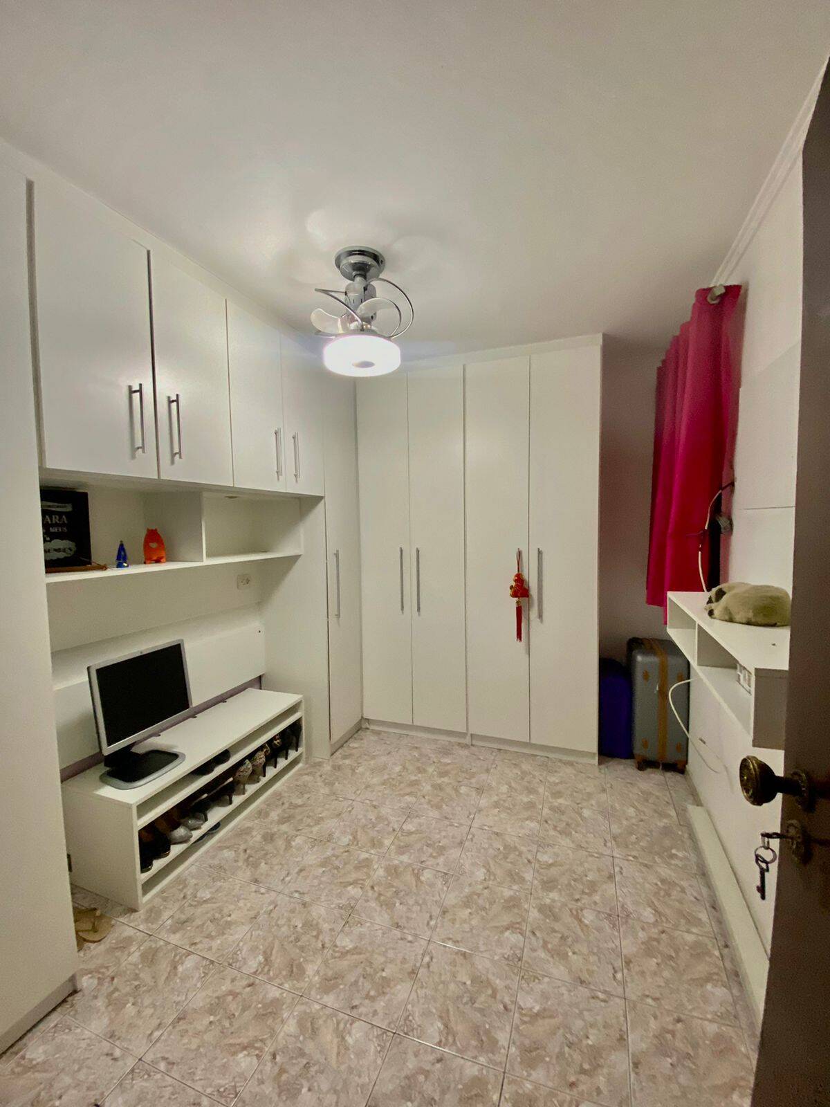 Casa à venda com 5 quartos, 200m² - Foto 12