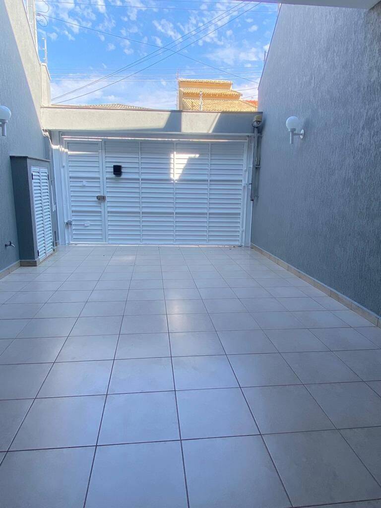 Casa à venda com 3 quartos, 174m² - Foto 3