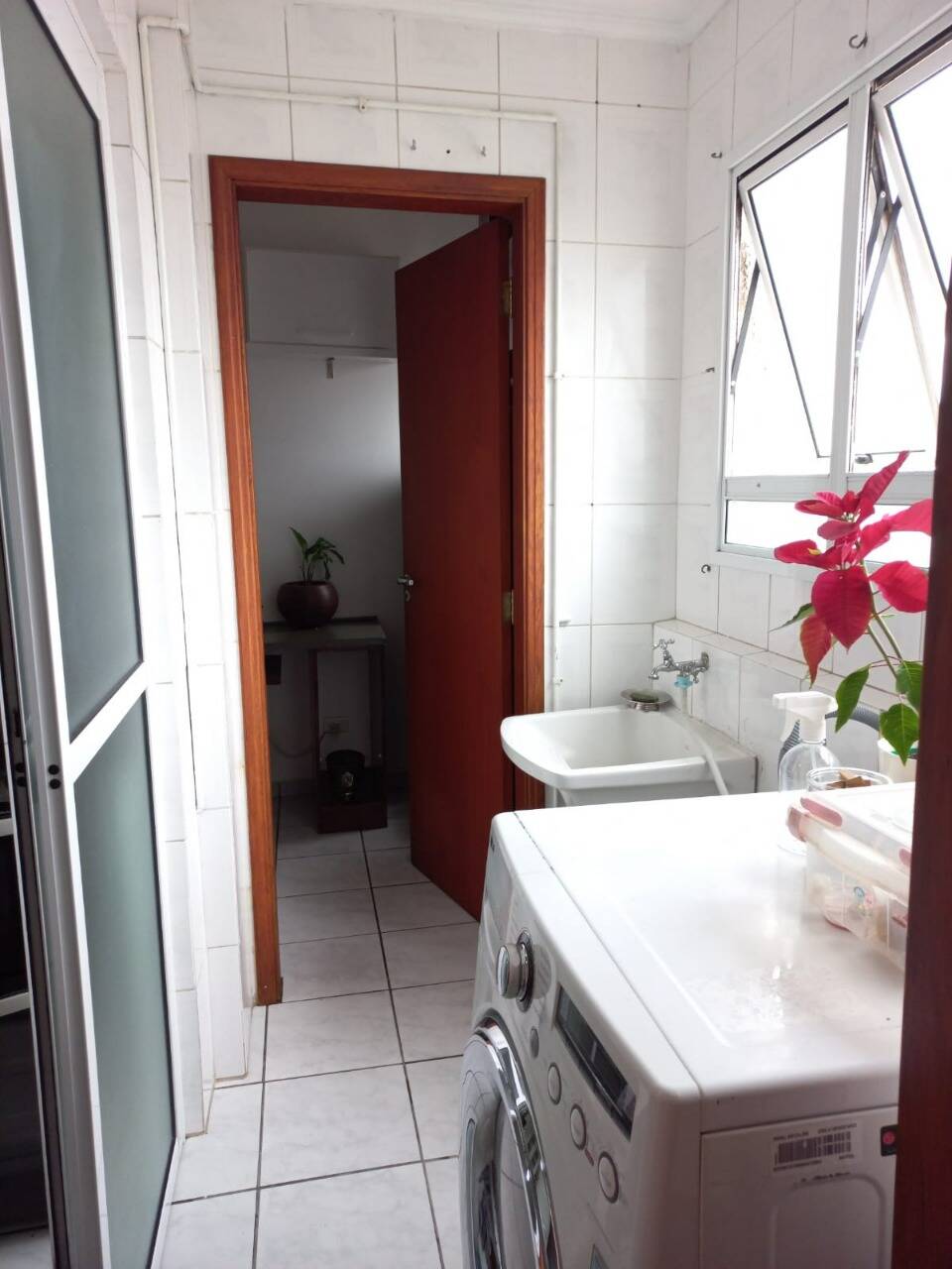 Apartamento à venda com 3 quartos, 104m² - Foto 6