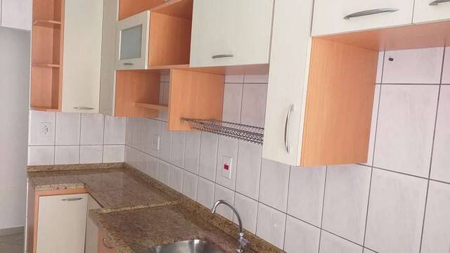 Apartamento à venda com 2 quartos, 67m² - Foto 2