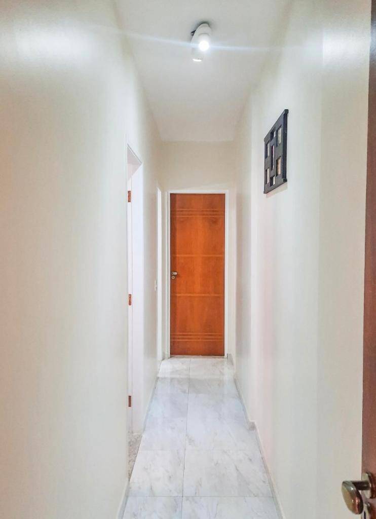 Apartamento à venda com 2 quartos, 65m² - Foto 9