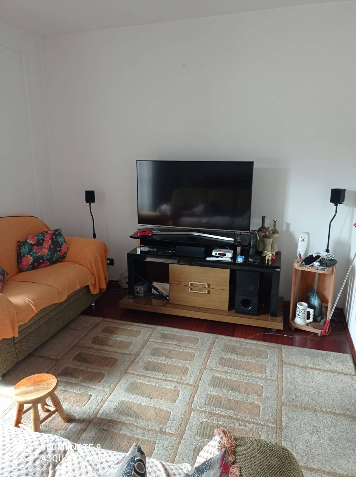 Apartamento à venda com 3 quartos, 101m² - Foto 2