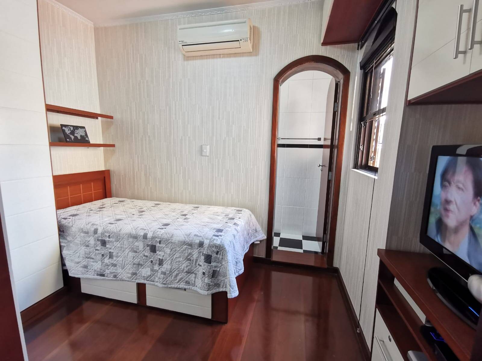 Casa à venda com 3 quartos, 250m² - Foto 31