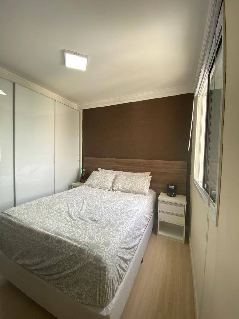 Apartamento à venda com 2 quartos, 58m² - Foto 19