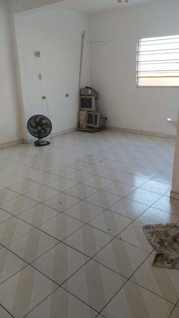 Casa à venda com 3 quartos, 150m² - Foto 18