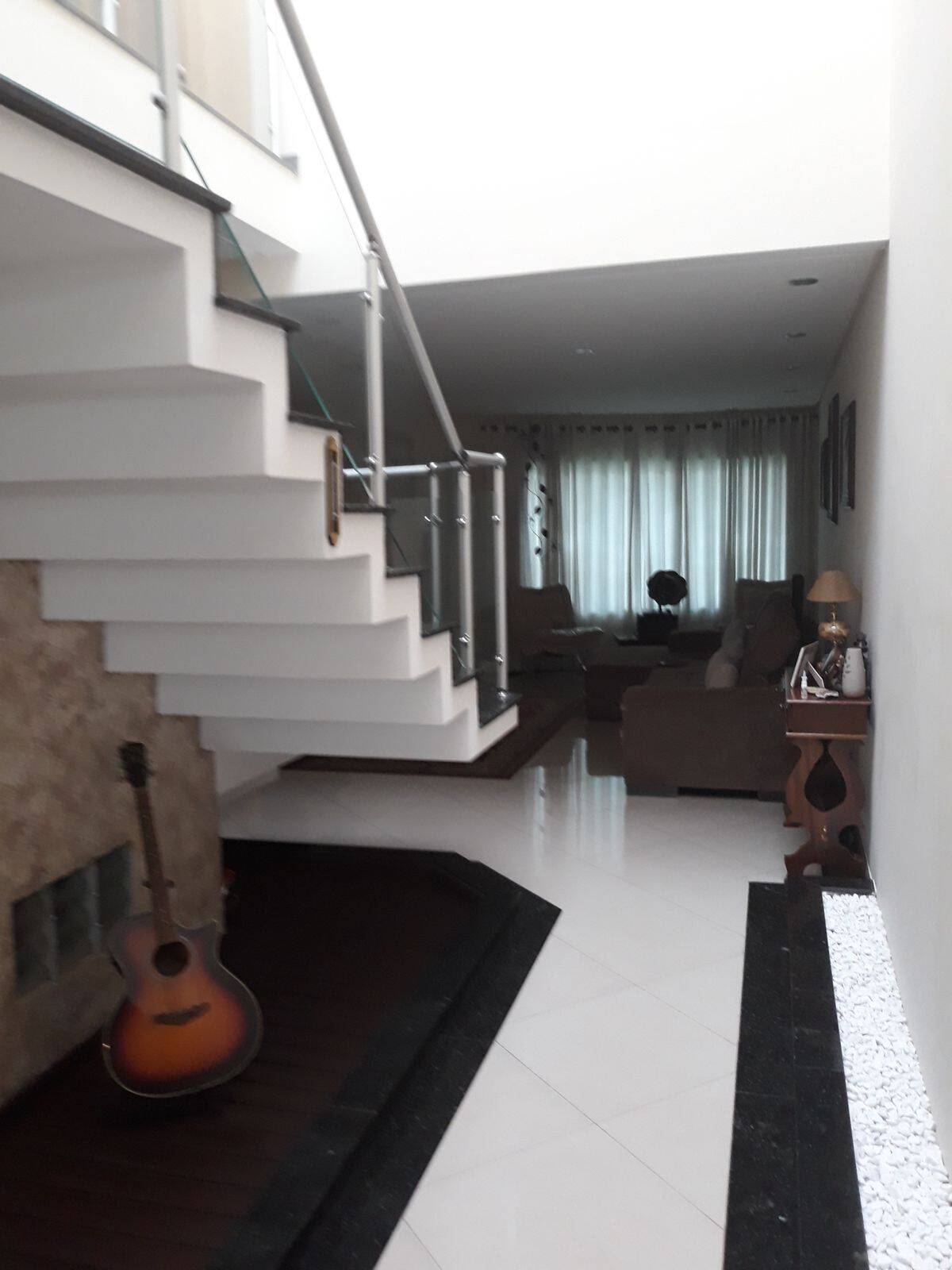 Casa à venda com 3 quartos, 311m² - Foto 7