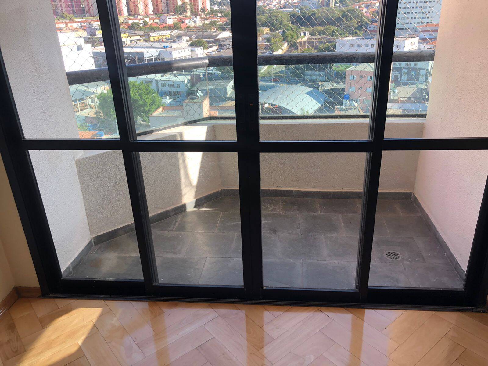 Apartamento à venda com 3 quartos, 85m² - Foto 3