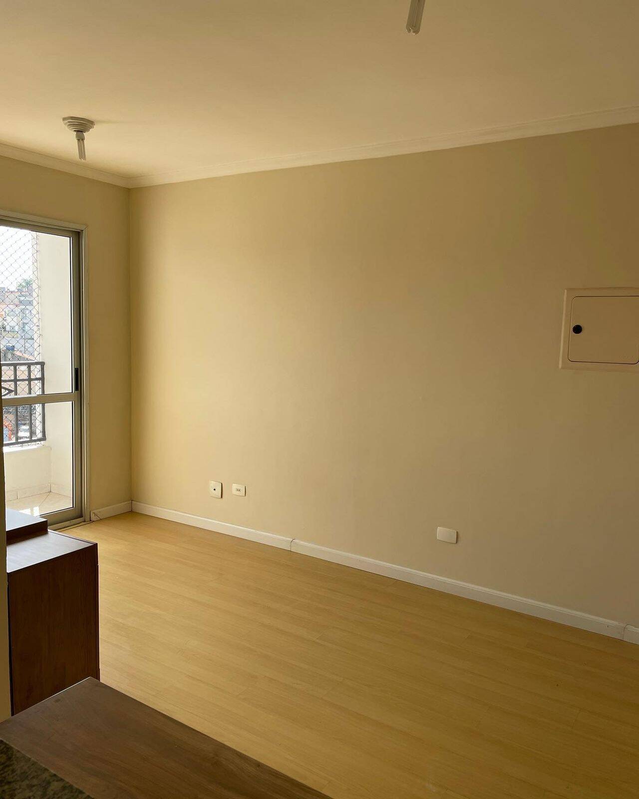 Apartamento à venda com 2 quartos, 56m² - Foto 4