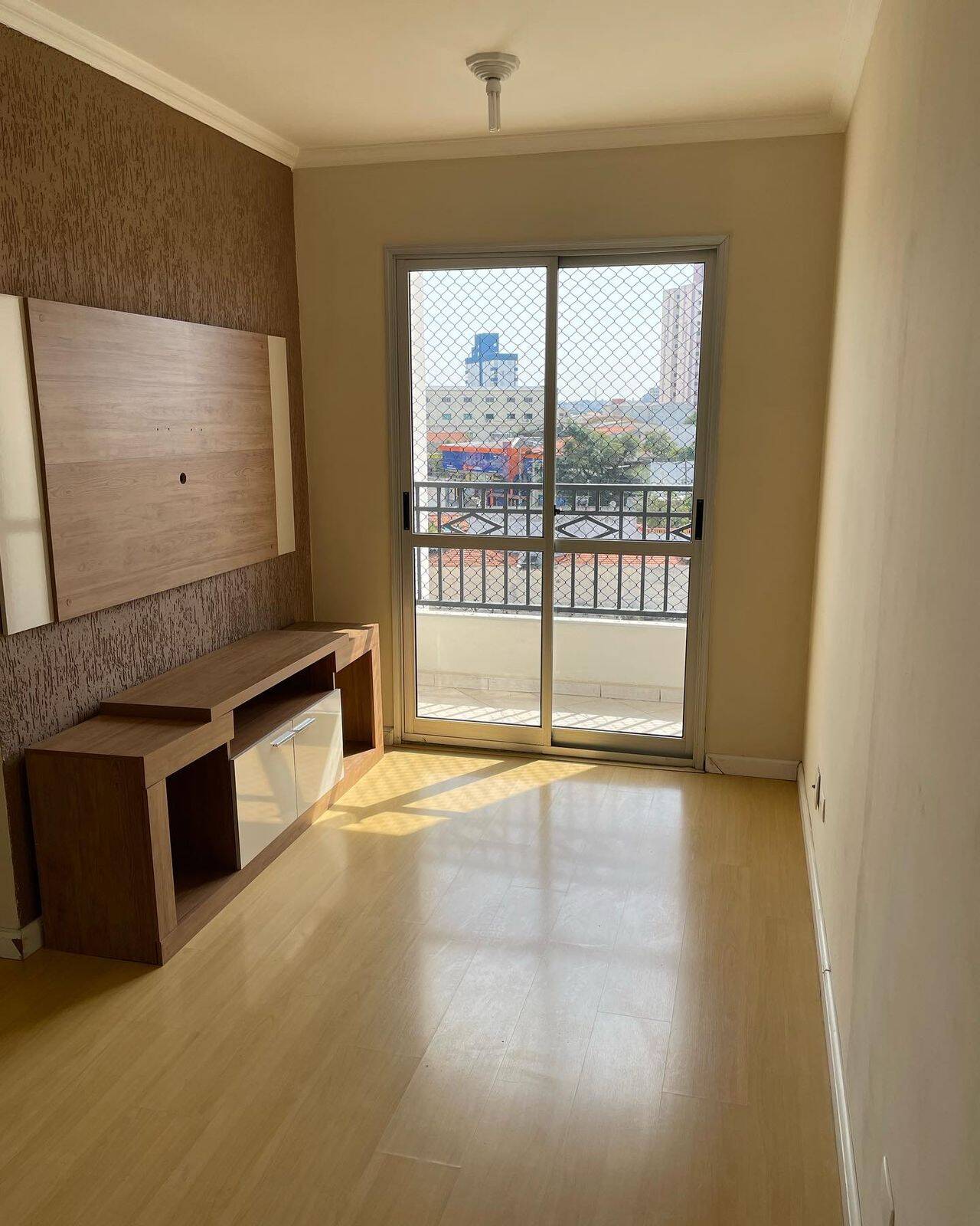 Apartamento à venda com 2 quartos, 56m² - Foto 2