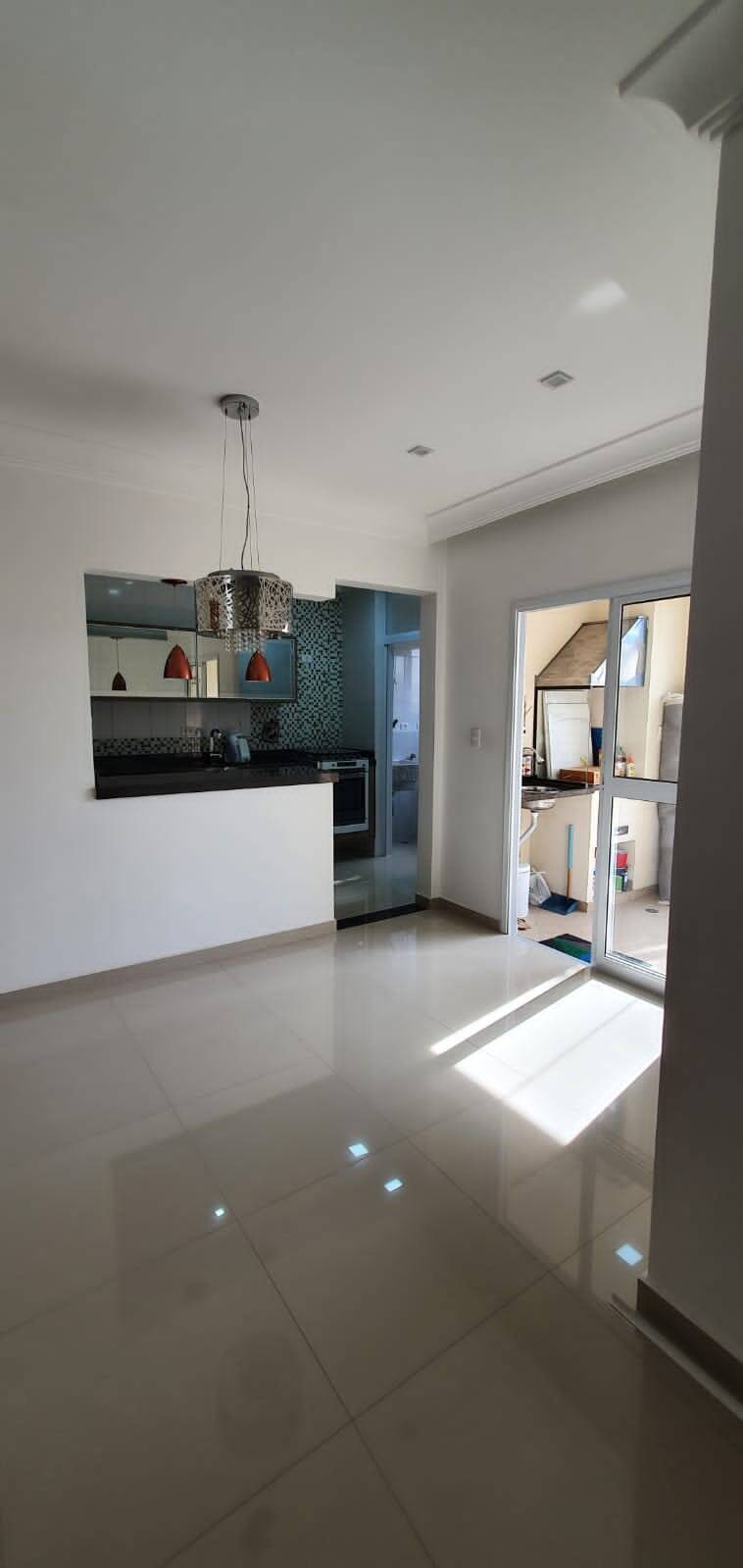 Apartamento à venda com 2 quartos, 78m² - Foto 4