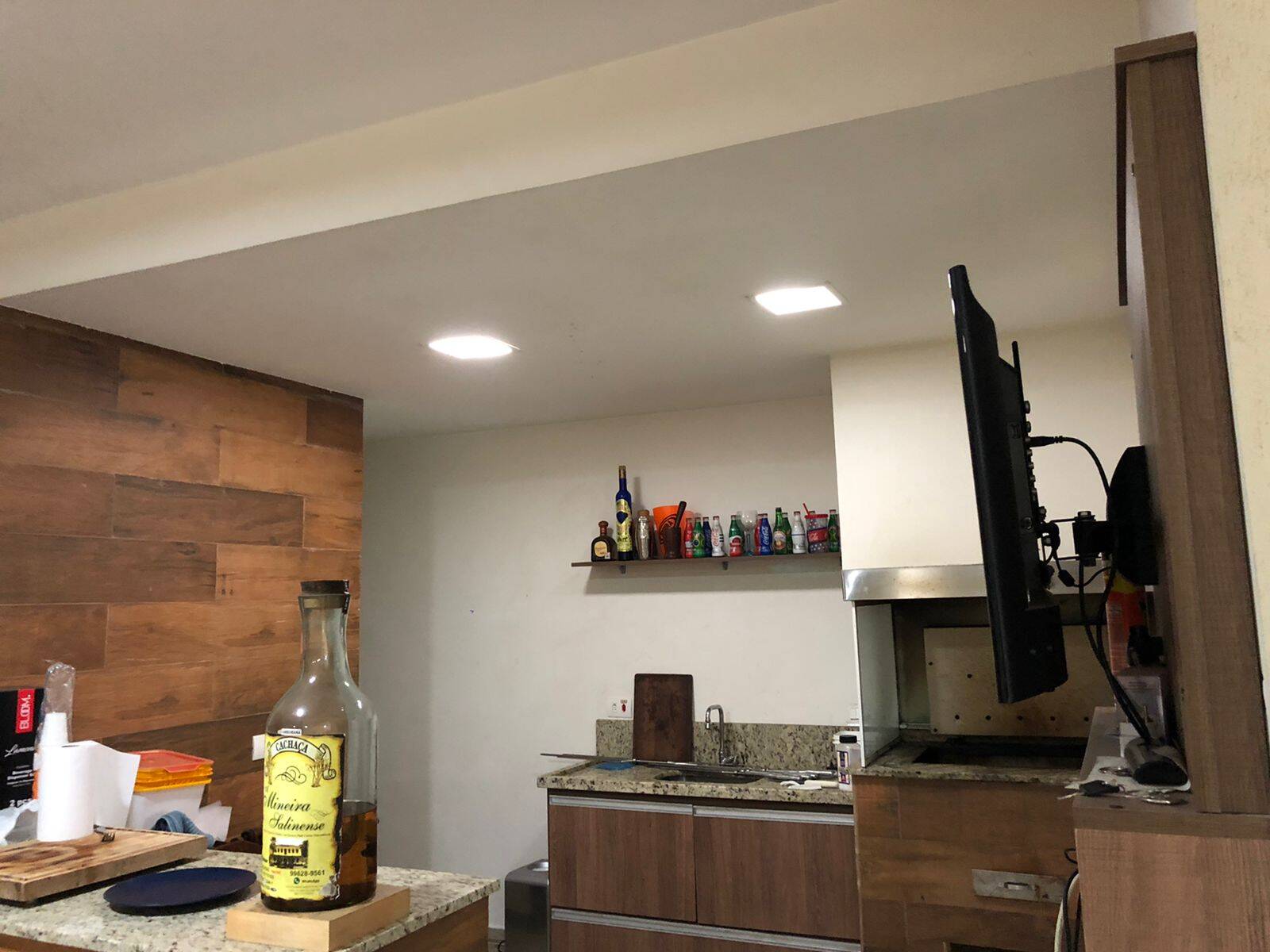 Casa à venda com 3 quartos, 245m² - Foto 8