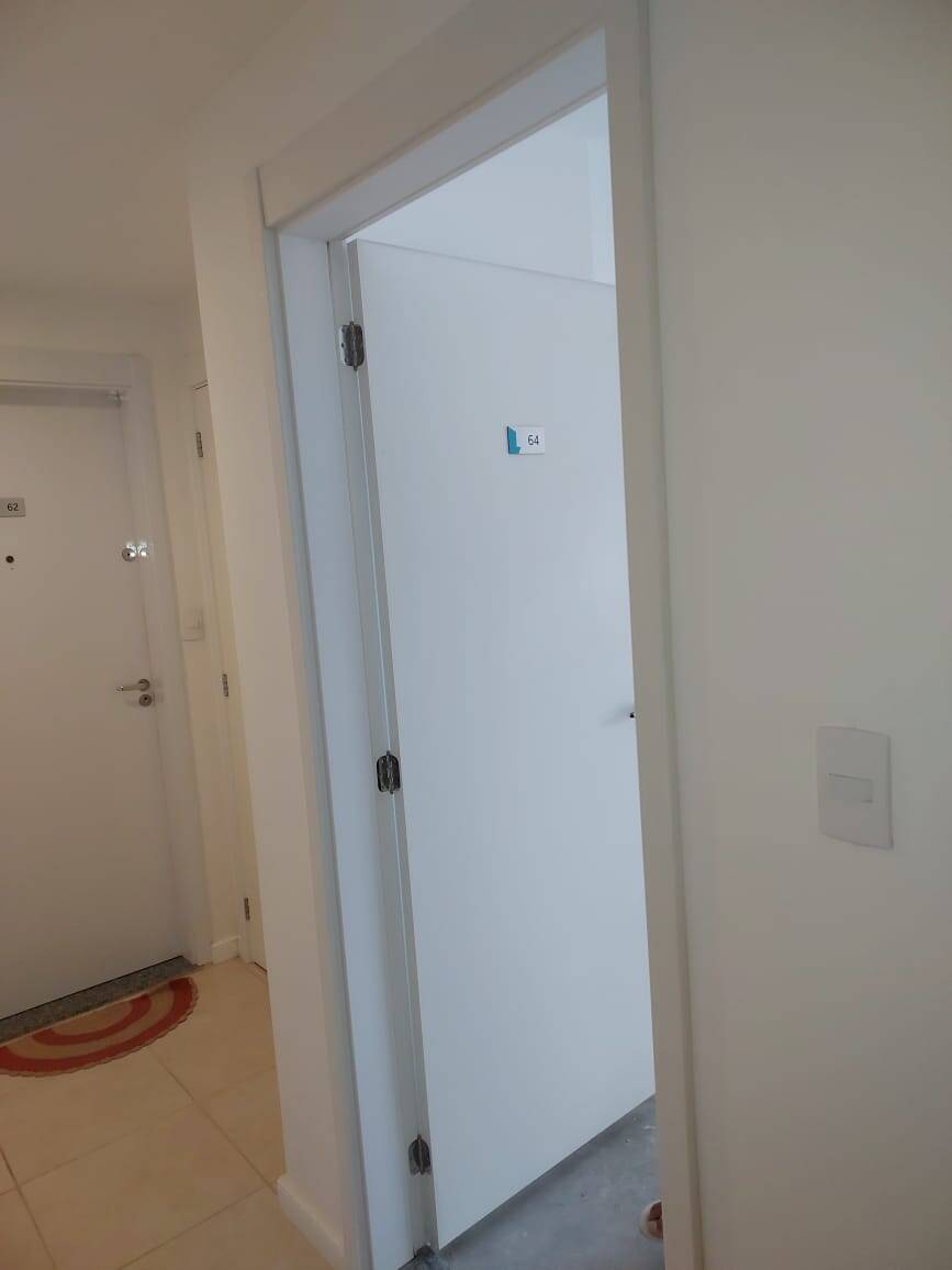 Apartamento à venda com 2 quartos, 55m² - Foto 13