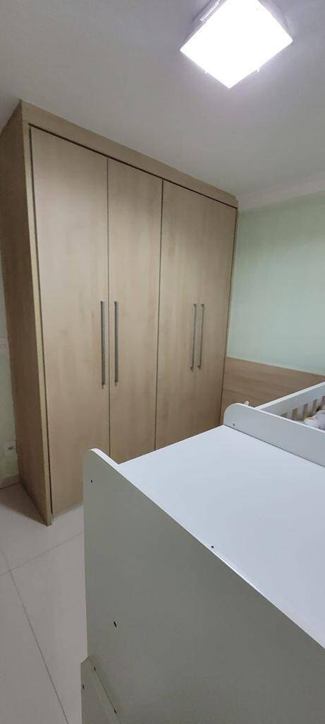 Apartamento à venda com 3 quartos, 192m² - Foto 19