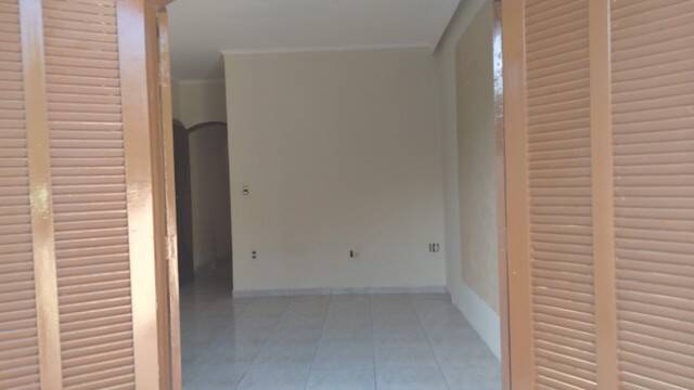 Casa à venda com 2 quartos, 179m² - Foto 9