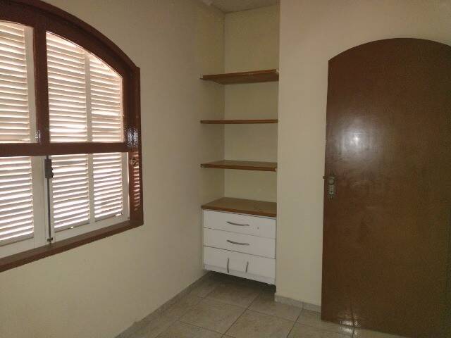 Casa à venda com 2 quartos, 179m² - Foto 16