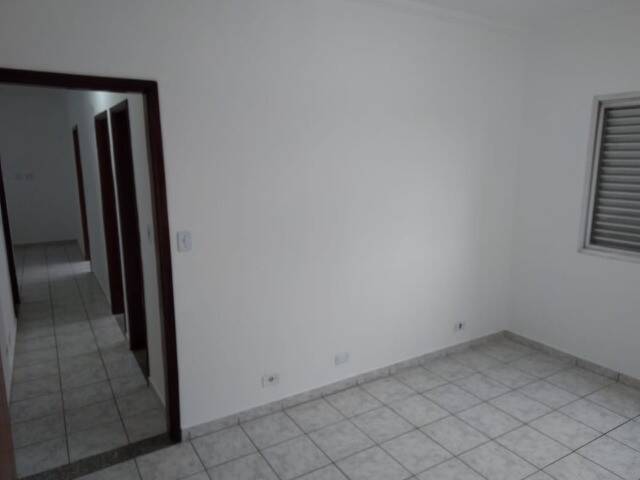 Apartamento à venda com 3 quartos, 68m² - Foto 4