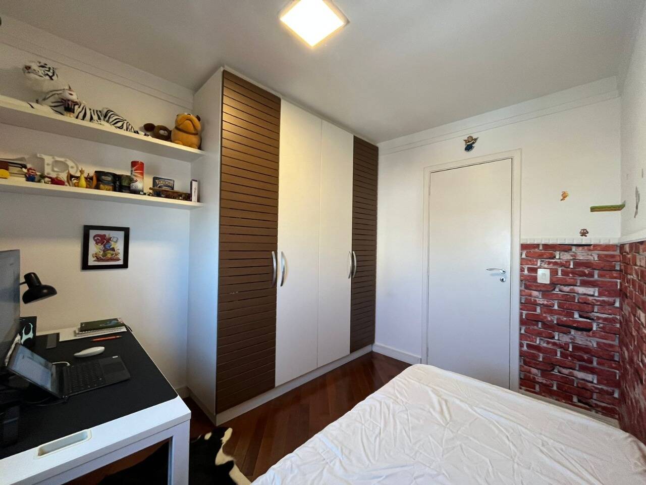 Apartamento à venda com 3 quartos, 98m² - Foto 8