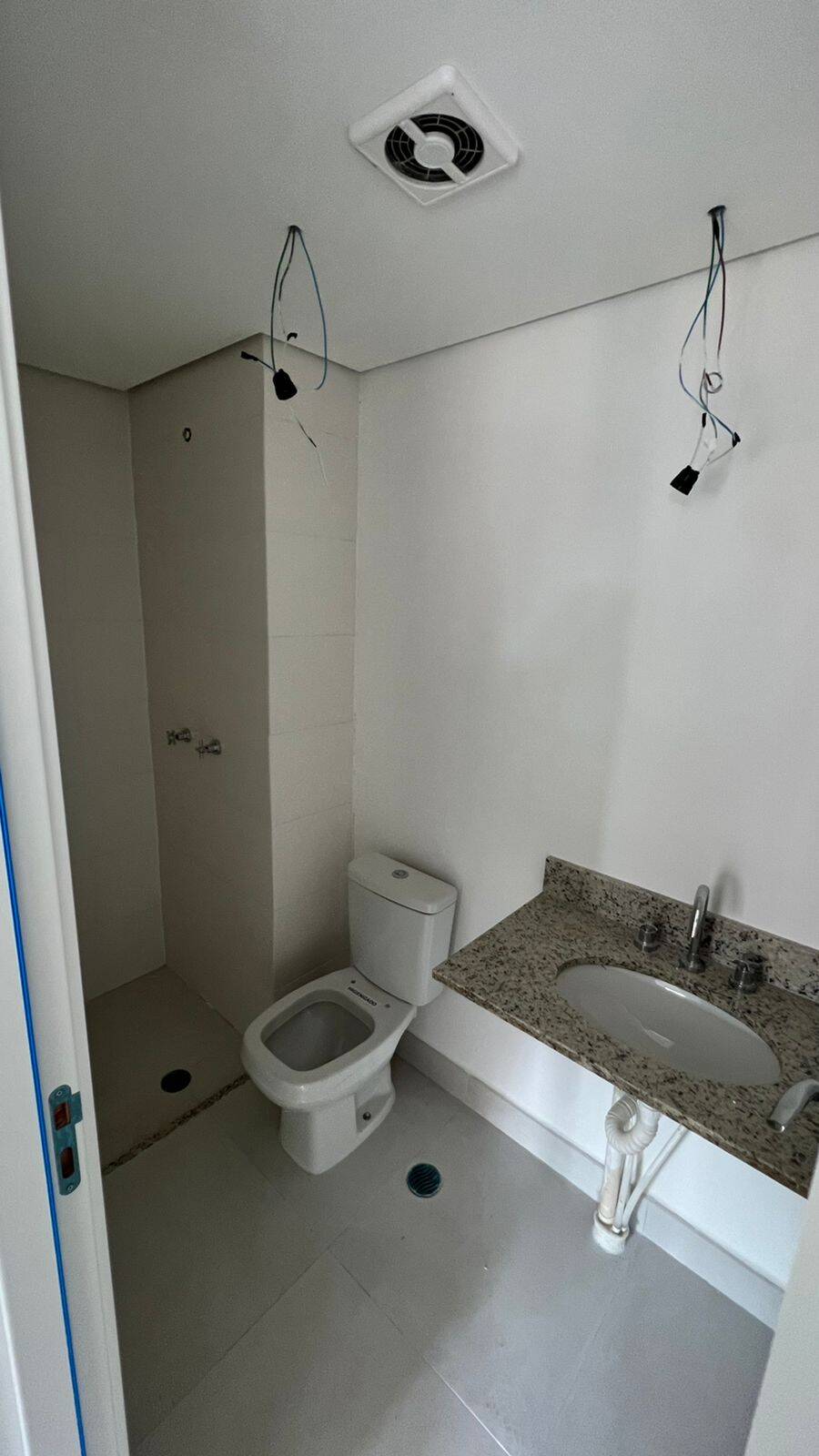 Apartamento à venda com 2 quartos, 64m² - Foto 10