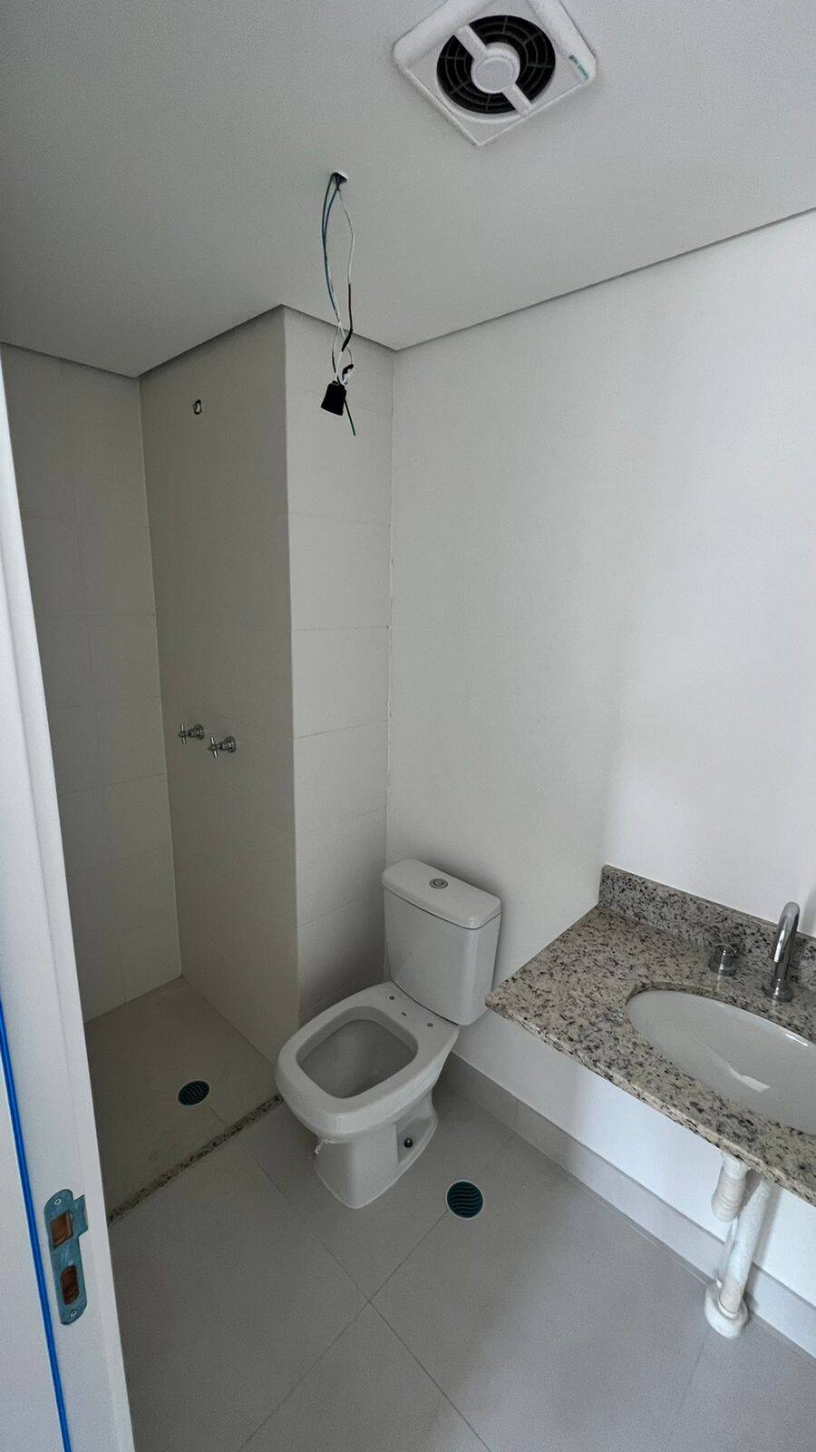 Apartamento à venda com 2 quartos, 64m² - Foto 13