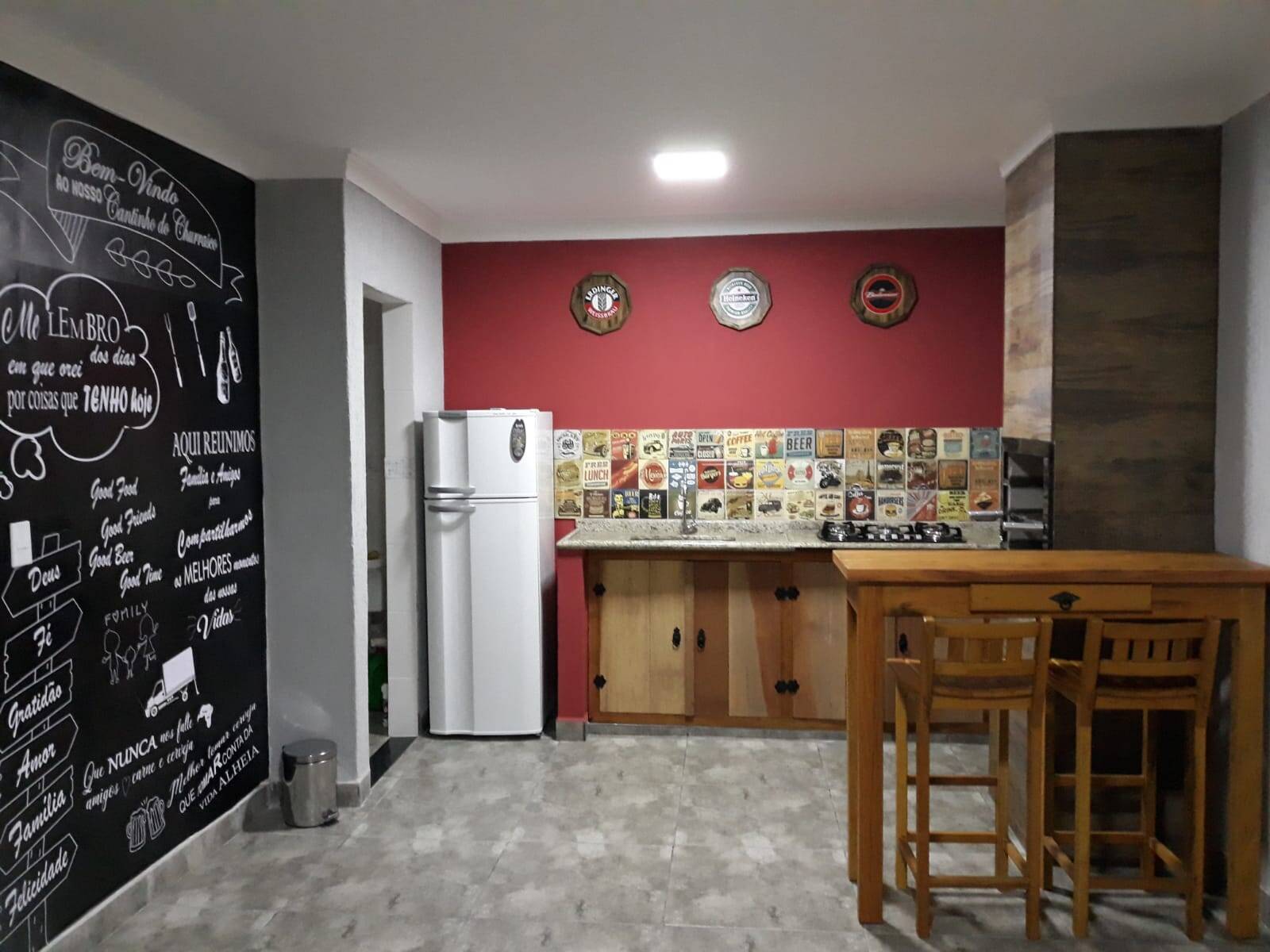 Casa à venda com 2 quartos, 200m² - Foto 14