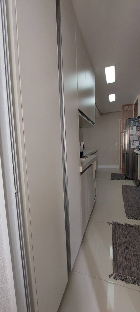 Apartamento à venda com 2 quartos, 94m² - Foto 30