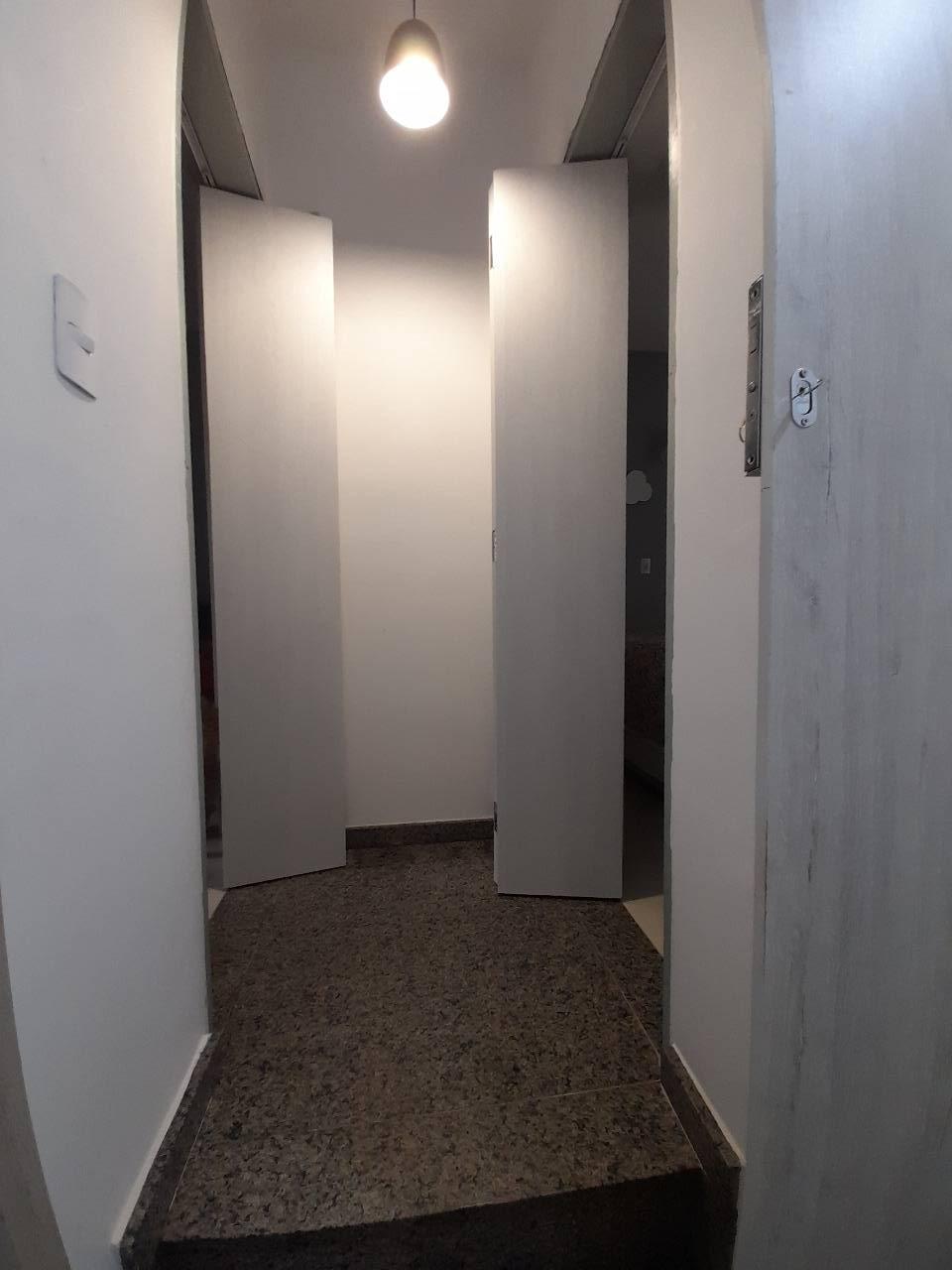 Casa à venda com 2 quartos, 115m² - Foto 13