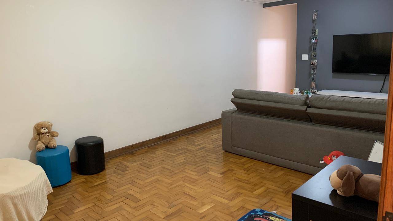 Casa à venda com 3 quartos, 220m² - Foto 3