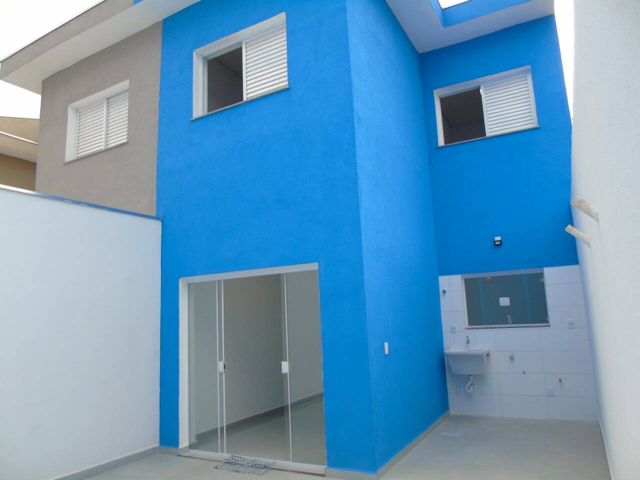 Casa à venda com 3 quartos, 116m² - Foto 11