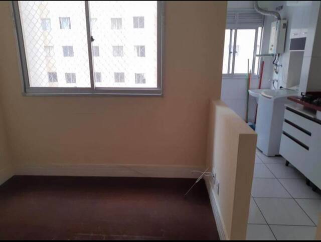 Apartamento à venda com 2 quartos, 43m² - Foto 3