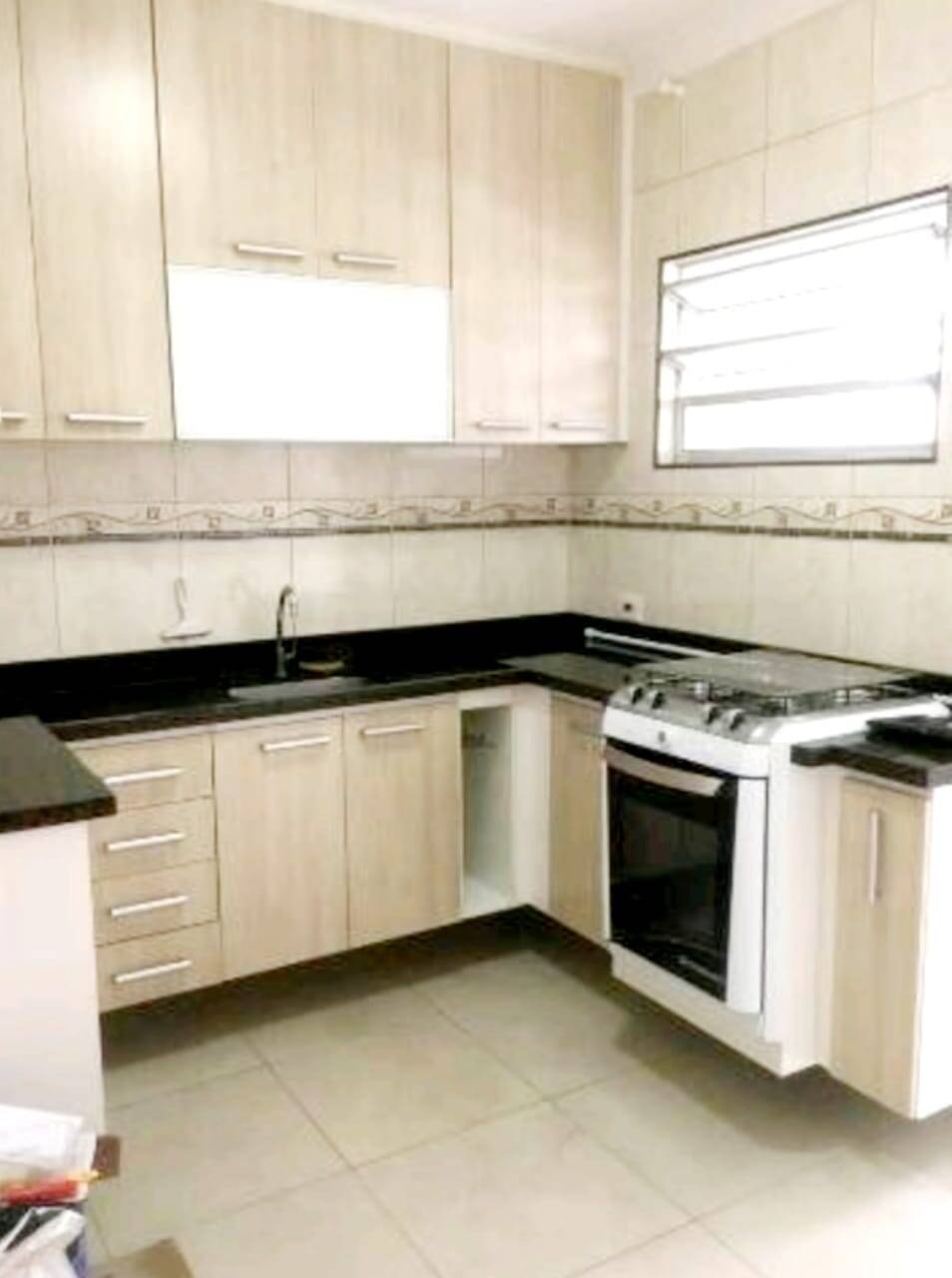 Apartamento à venda com 2 quartos, 60m² - Foto 2