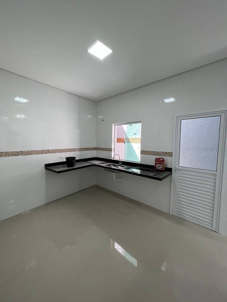 Casa à venda com 2 quartos, 115m² - Foto 8