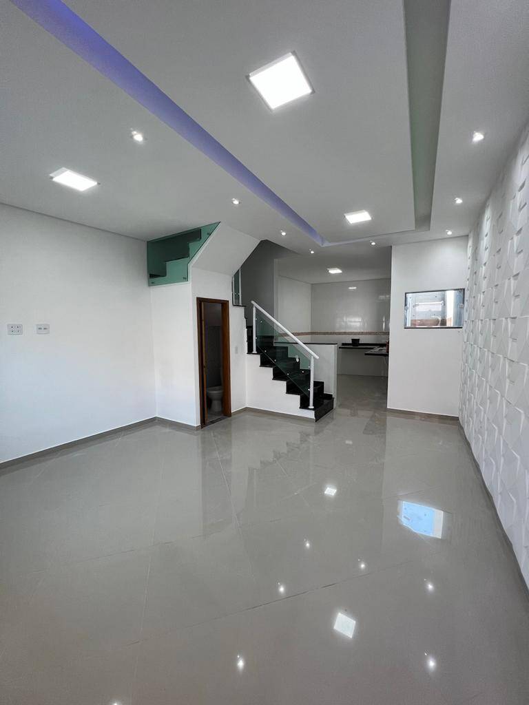 Casa à venda com 2 quartos, 115m² - Foto 5