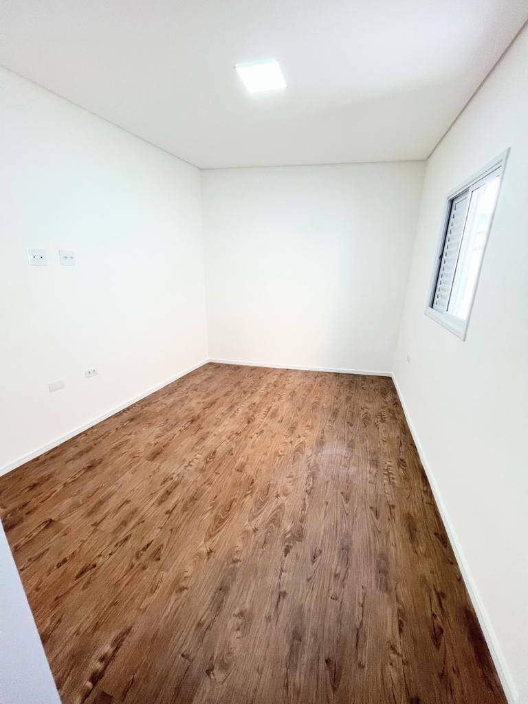 Casa à venda com 2 quartos, 115m² - Foto 9