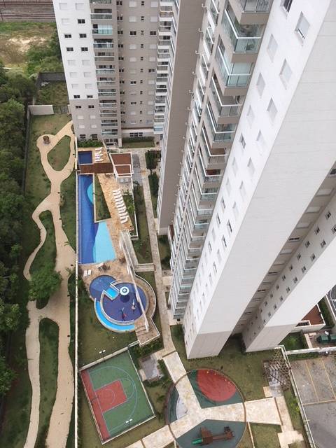 Apartamento à venda com 2 quartos, 66m² - Foto 22