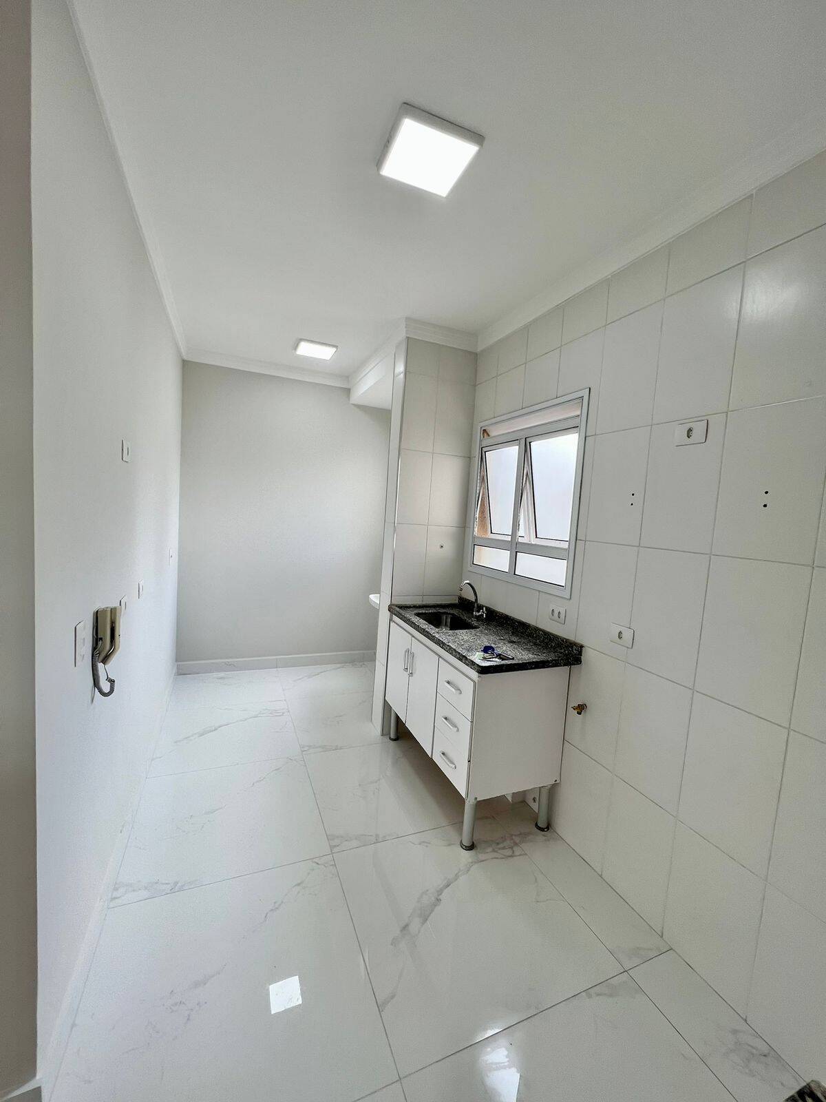 Apartamento à venda com 2 quartos, 56m² - Foto 22