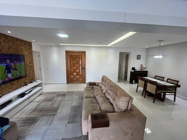 Apartamento à venda com 4 quartos, 155m² - Foto 1