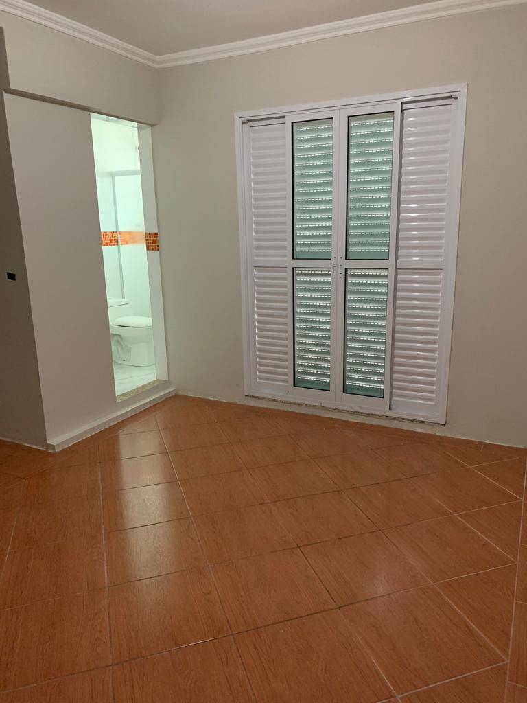 Casa à venda com 3 quartos, 181m² - Foto 8