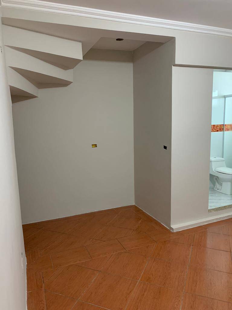 Casa à venda com 3 quartos, 181m² - Foto 14